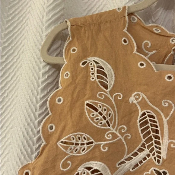 Embroidered Scallop Hem Cotton Crop Top - Tan - Picture 2 of 5